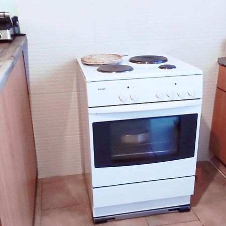 Leodi Place Kipseli  Luaran gambar